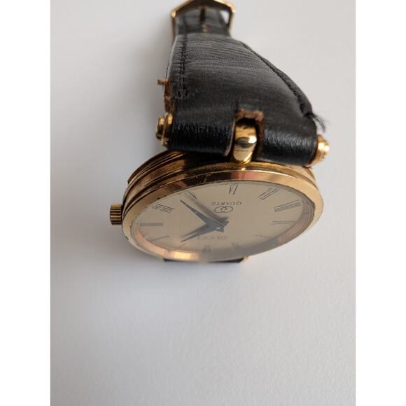 Vintage Gucci Quartz Ladies Watch, Functioning Very Well With Details - Picture 12 of 16